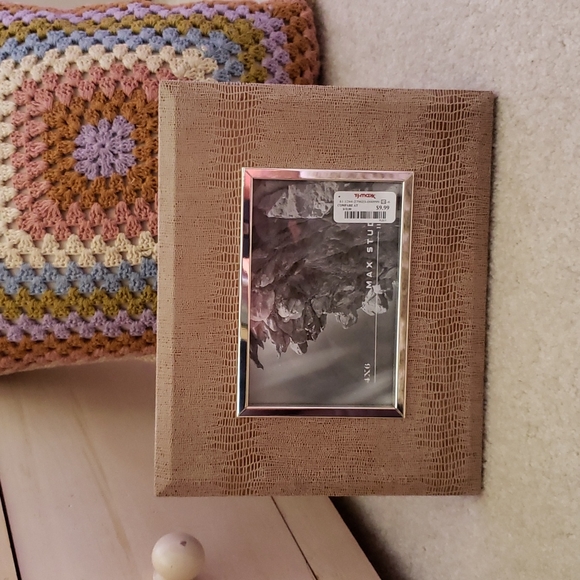 Tan and Gold frame 4"x6" - Picture 9 of 11